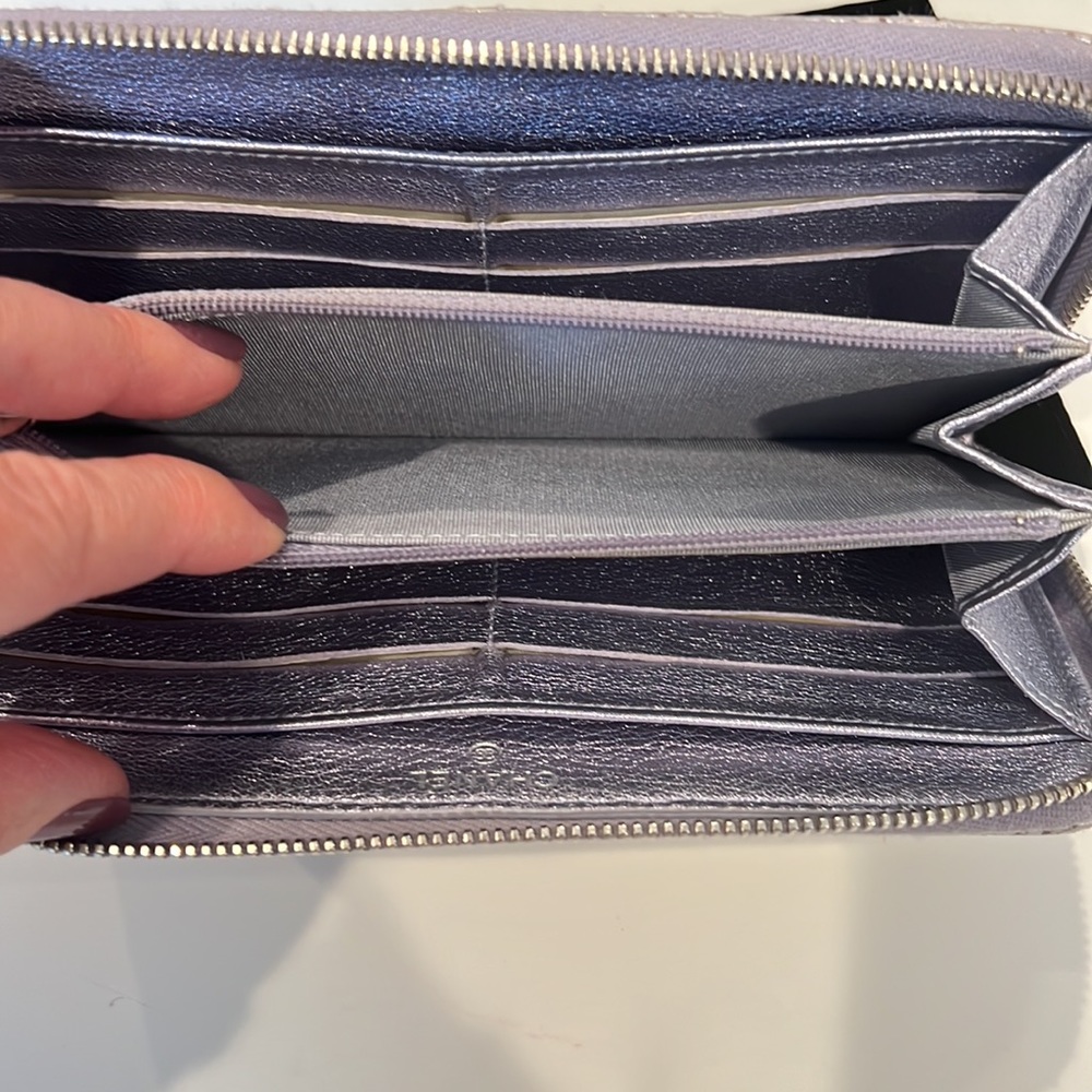 🔥RARE CHANEL IRIDESCENT SILVERY/PURPLE ZIP AROUND WALLET FULL INCLUSION 🔥 - Picture 7 of 16